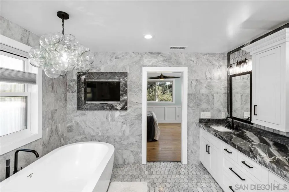 14272 Jerome Drive Poway, CA 92064