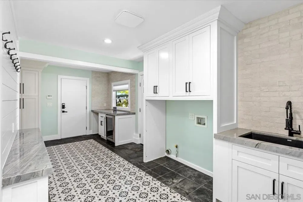 14272 Jerome Drive Poway, CA 92064