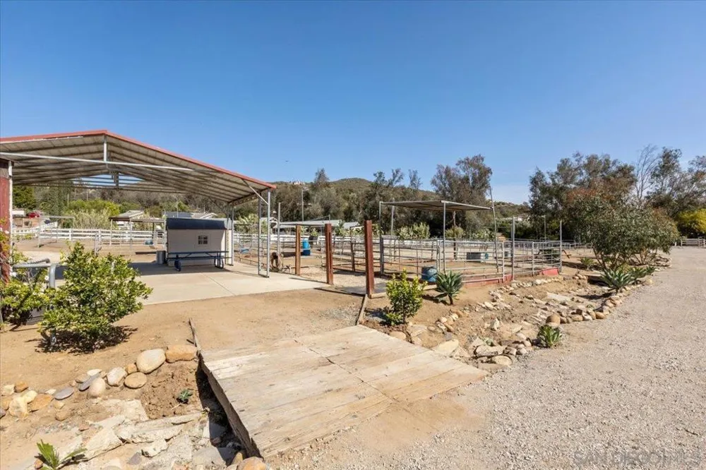 14272 Jerome Drive Poway, CA 92064
