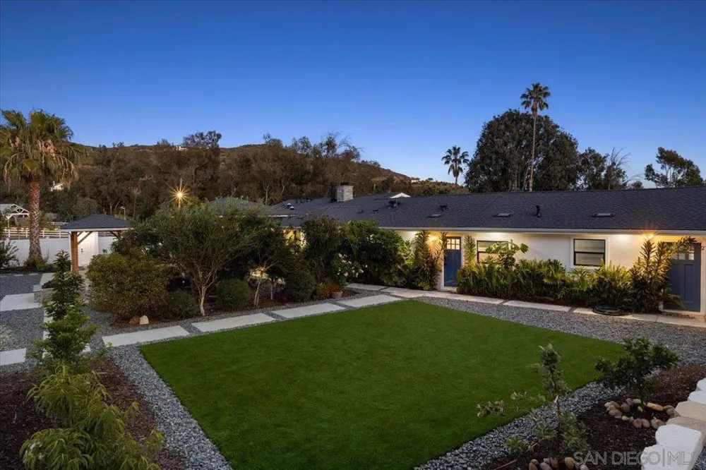 14272 Jerome Drive Poway, CA 92064