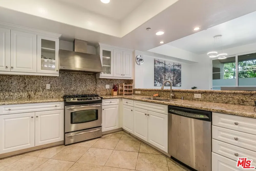 13031 Villosa Place #119 Playa Vista, CA 90094