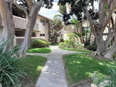 2352 Altisma Way #9