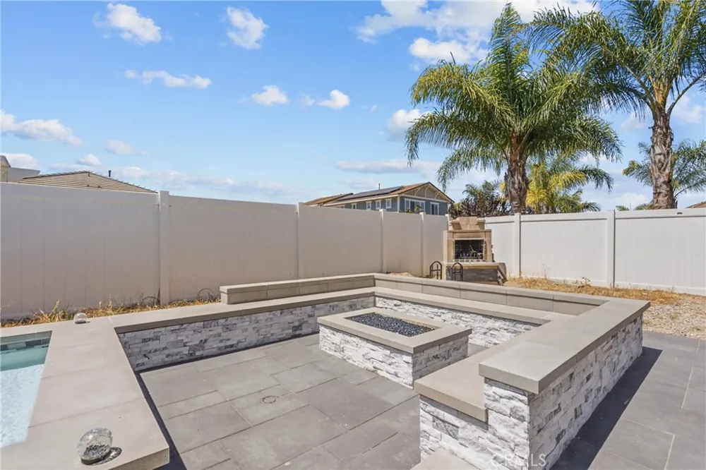 232 River Str Fillmore, CA 93015