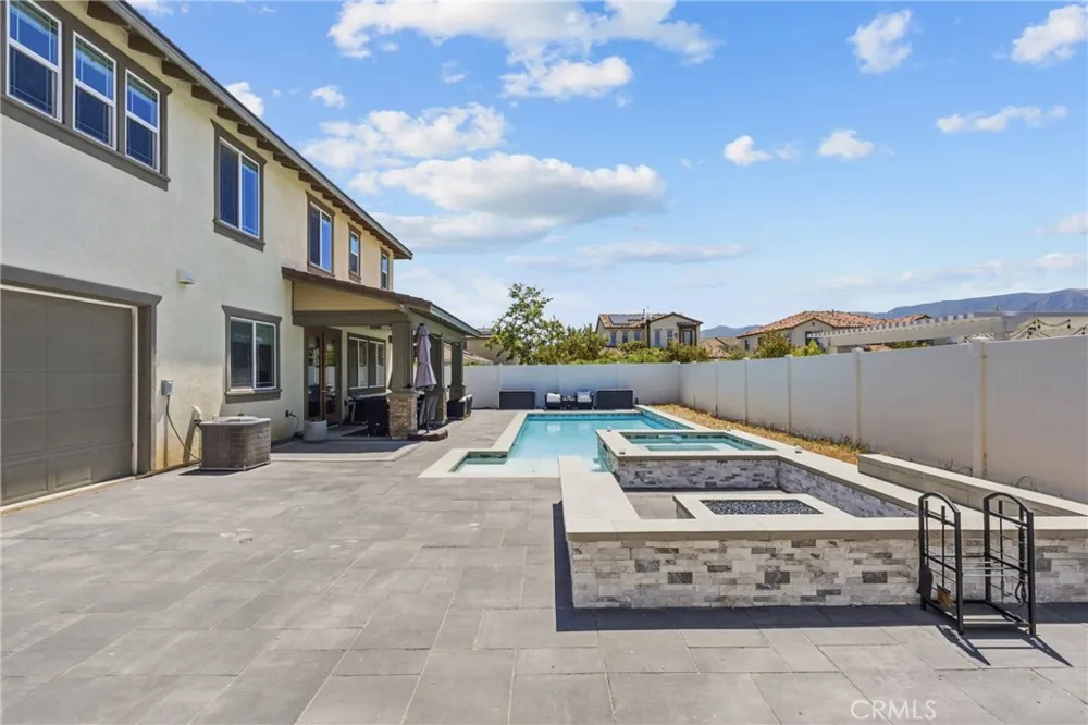 232 River Str Fillmore, CA 93015