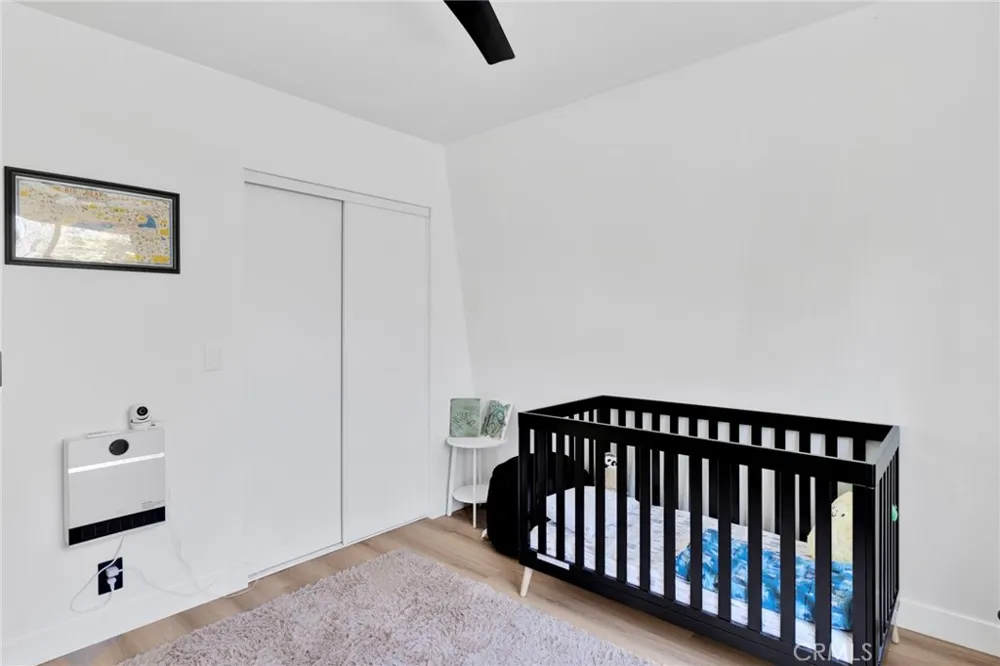 279 Los Angeles Sugarloaf, CA 92386