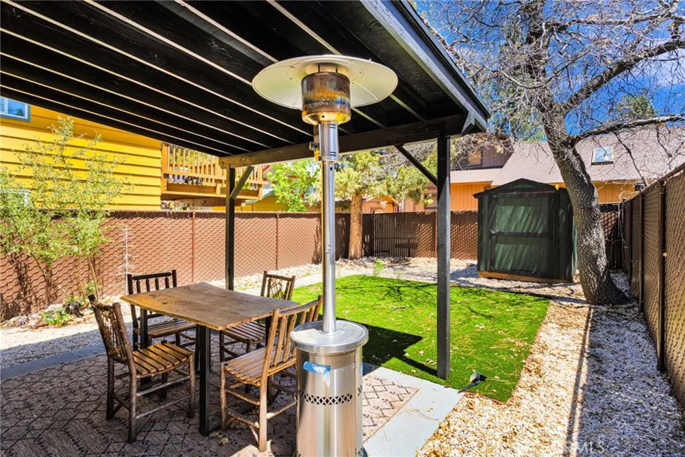 279 Los Angeles Sugarloaf, CA 92386