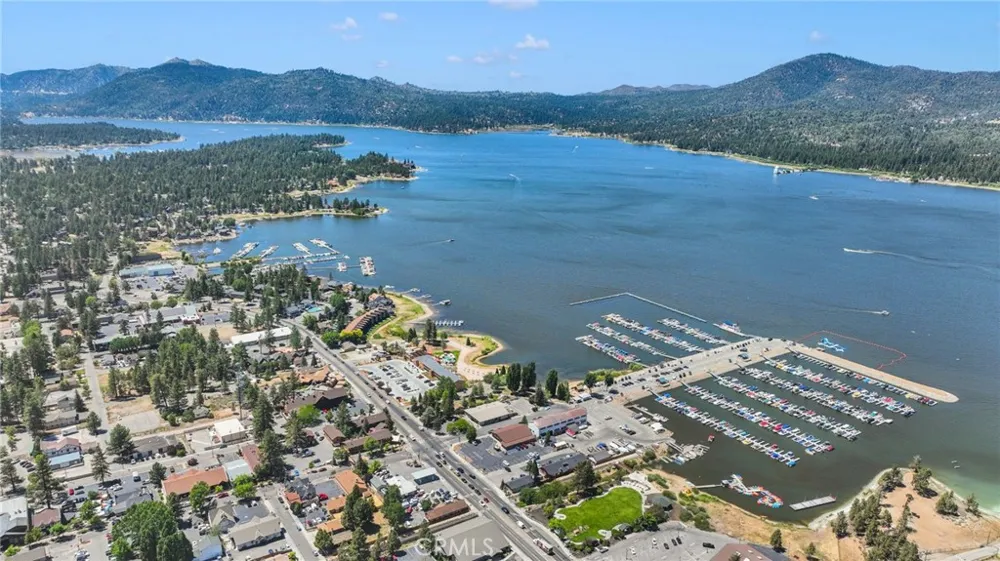 279 Los Angeles Sugarloaf, CA 92386