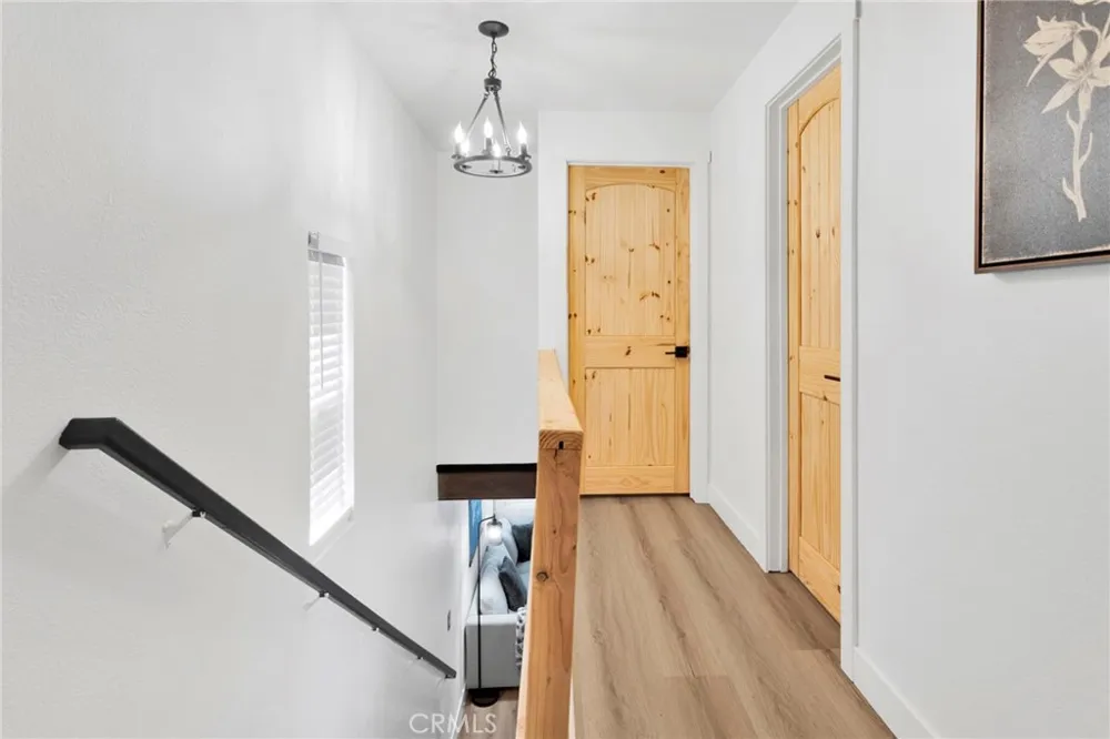 279 Los Angeles Sugarloaf, CA 92386