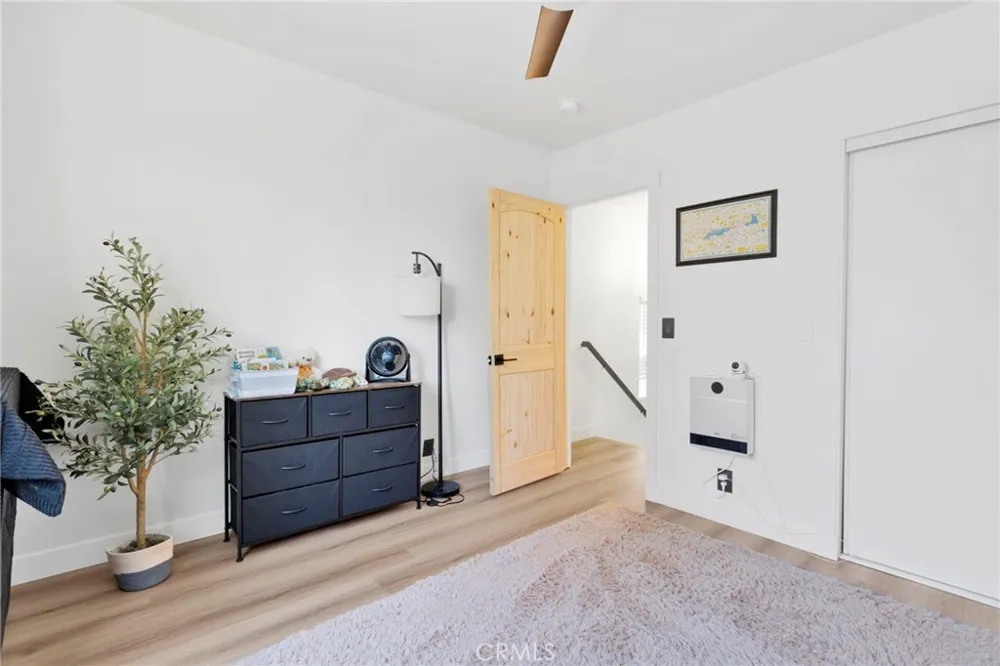 279 Los Angeles Sugarloaf, CA 92386