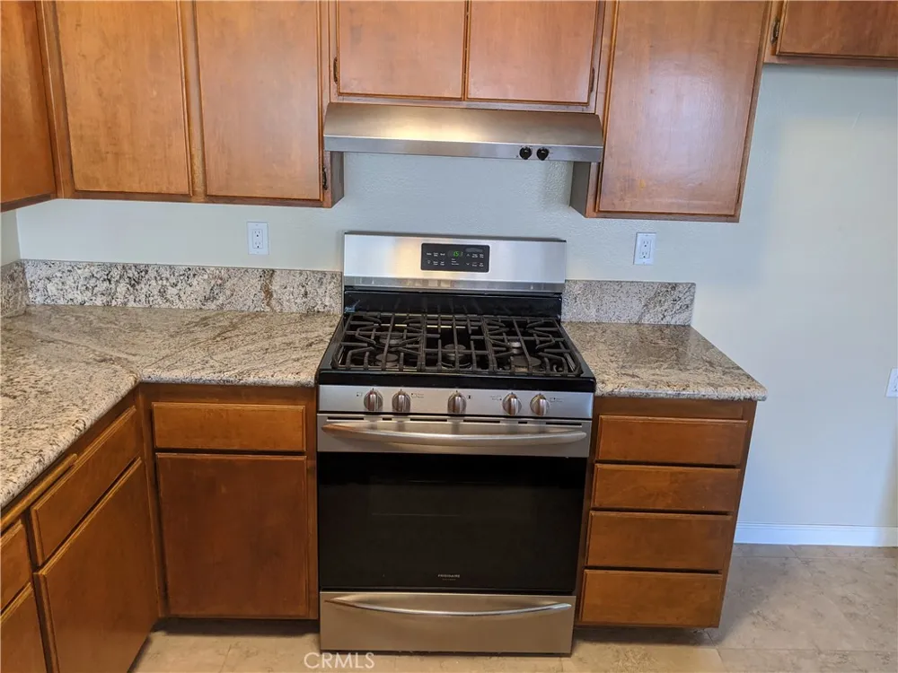 17330 CHATSWORTH STREET #9 Granada Hills, CA 91344