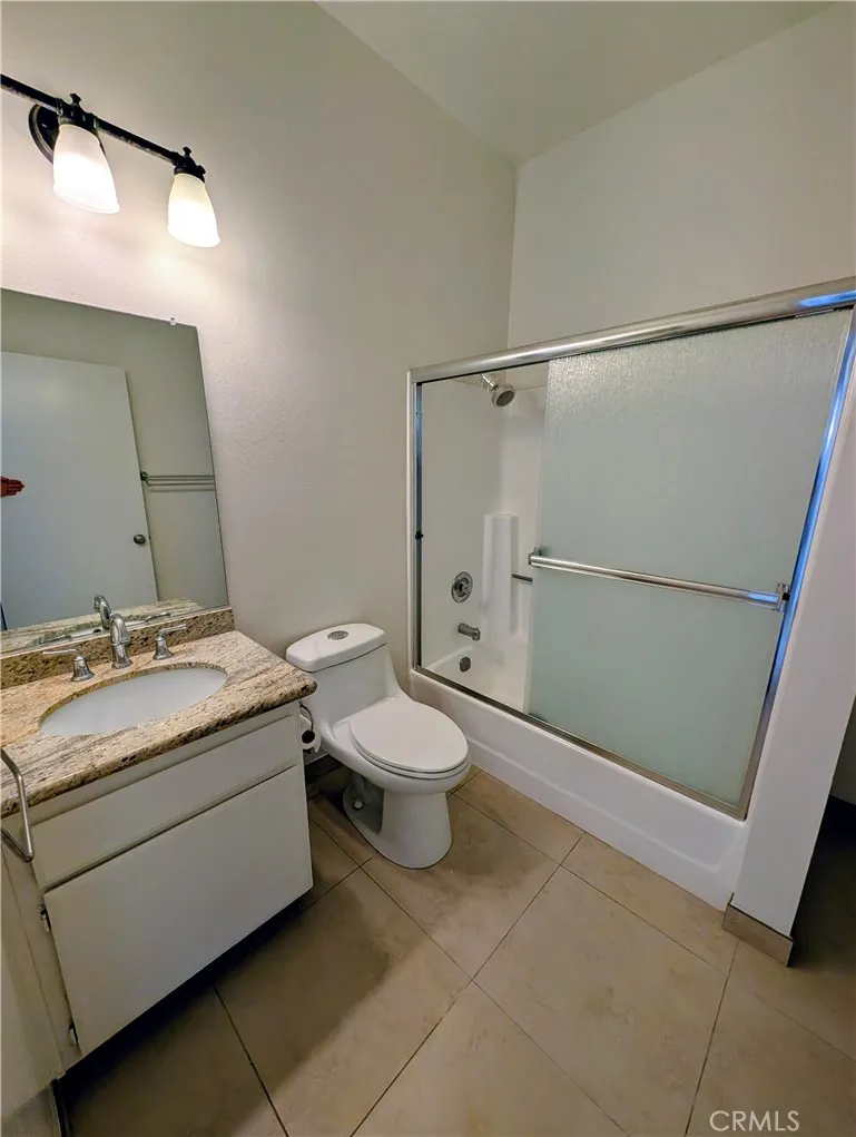 17330 CHATSWORTH STREET #9 Granada Hills, CA 91344