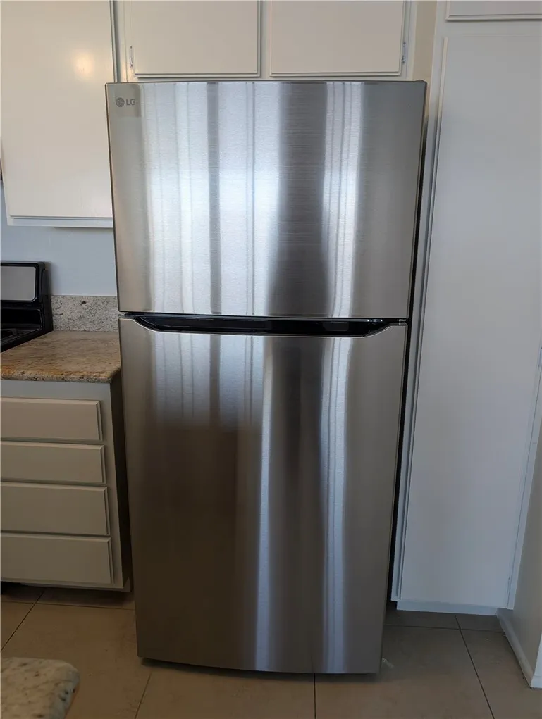 17330 CHATSWORTH STREET #9 Granada Hills, CA 91344