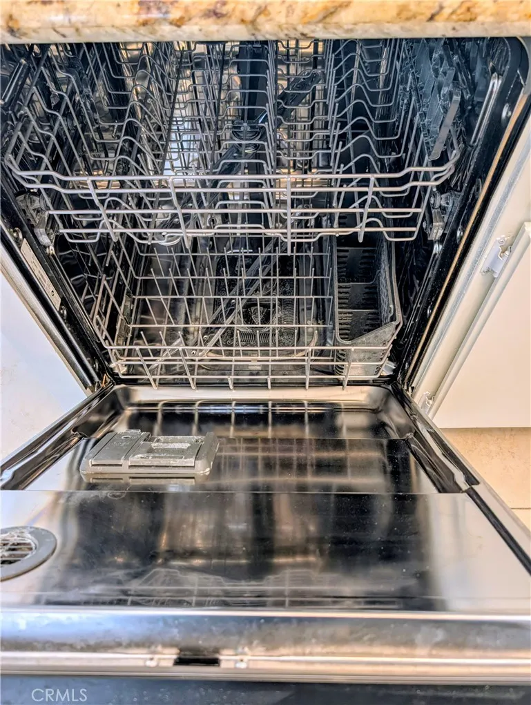 17330 CHATSWORTH STREET #9 Granada Hills, CA 91344
