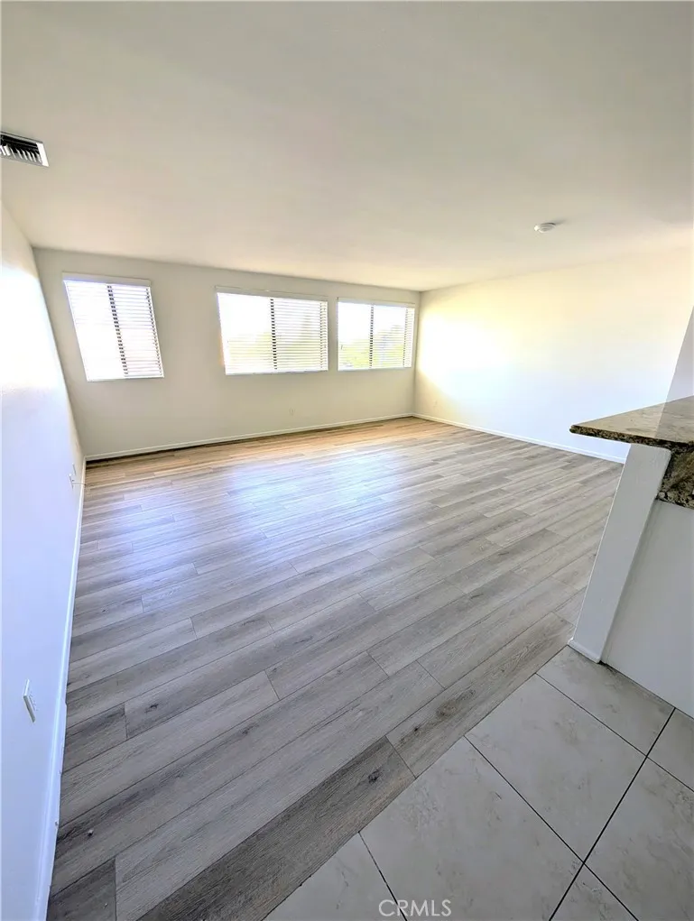 17330 CHATSWORTH STREET #9 Granada Hills, CA 91344