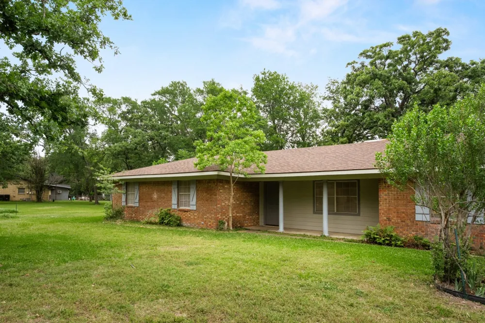 1 Oakridge Circle Star Harbor, TX 75148