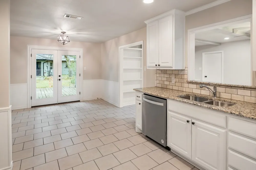 1 Oakridge Circle Star Harbor, TX 75148