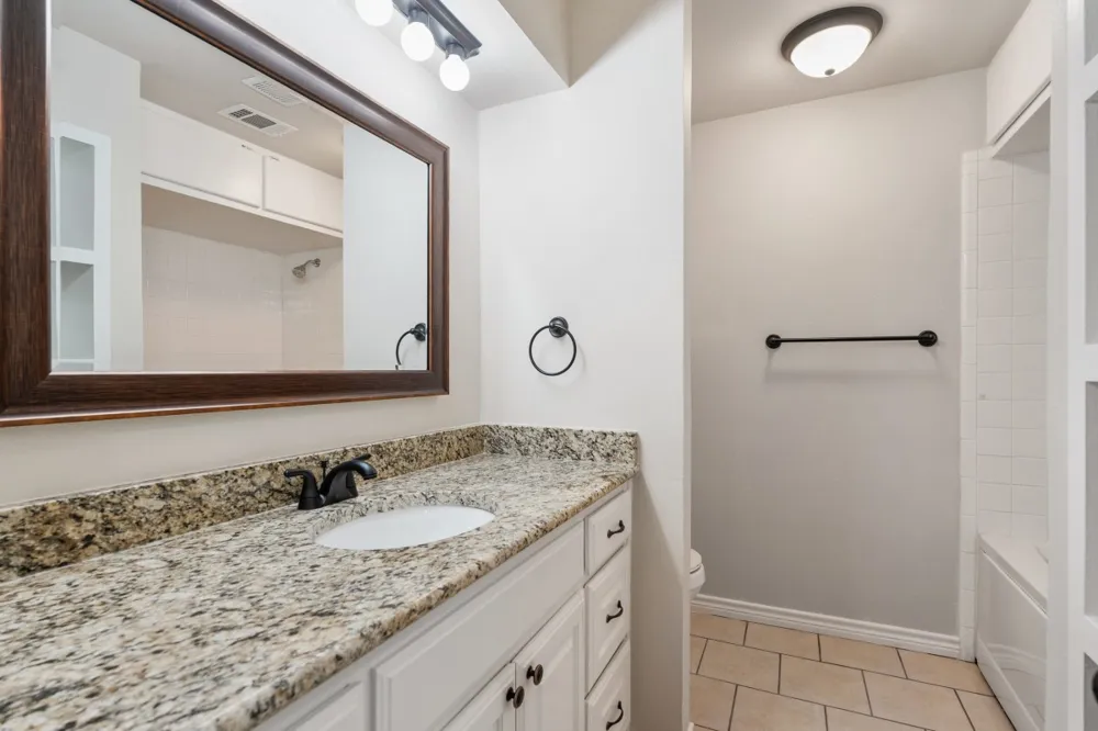 1 Oakridge Circle Star Harbor, TX 75148