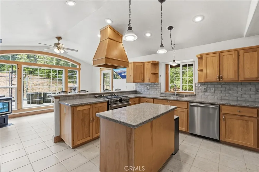 7019 Scott Mariposa, CA 95338