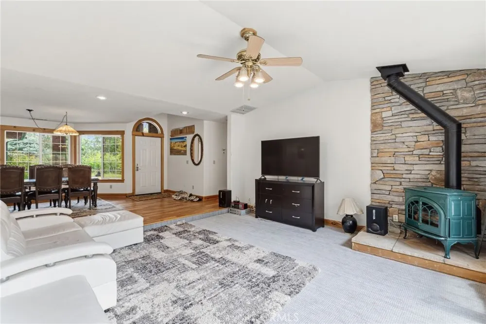 7019 Scott Mariposa, CA 95338