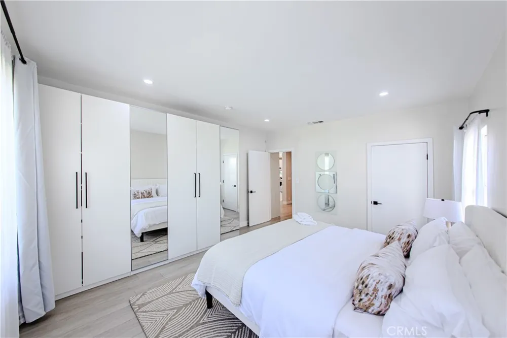 507 Formosa Los Angeles, CA 90036