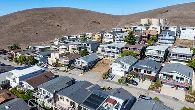 563 Zanzibar Morro Bay, CA 93442