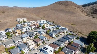 563 Zanzibar Morro Bay, CA 93442