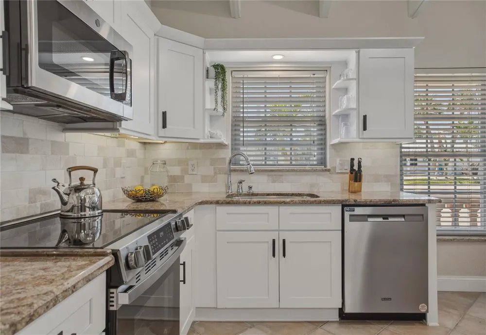 324 173RD AVENUE E North Redington Beach, FL 33708