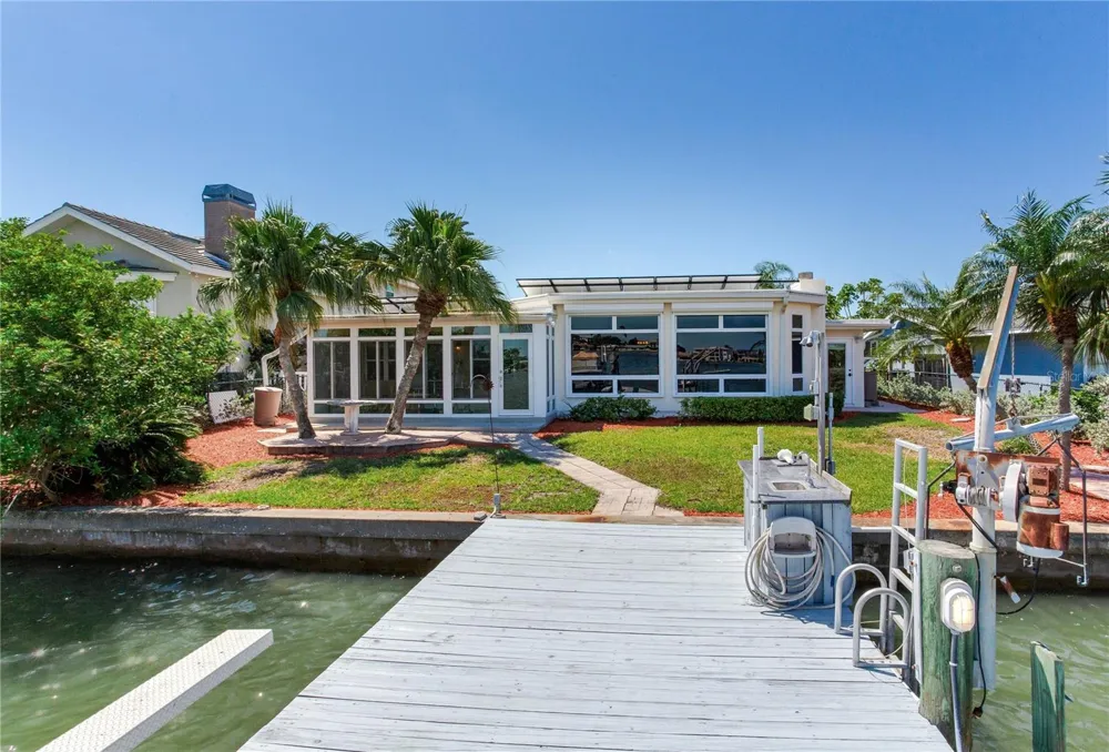 324 173RD AVENUE E North Redington Beach, FL 33708