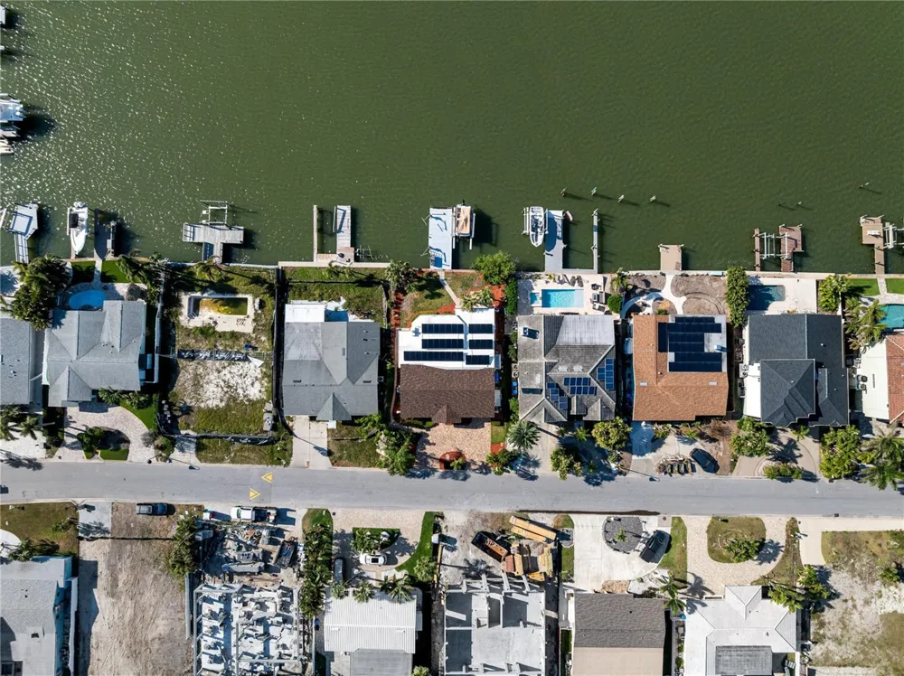 324 173RD AVENUE E North Redington Beach, FL 33708