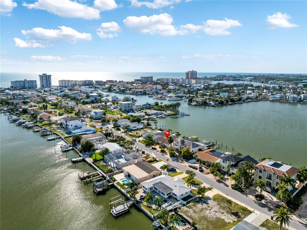 324 173RD AVENUE E North Redington Beach, FL 33708