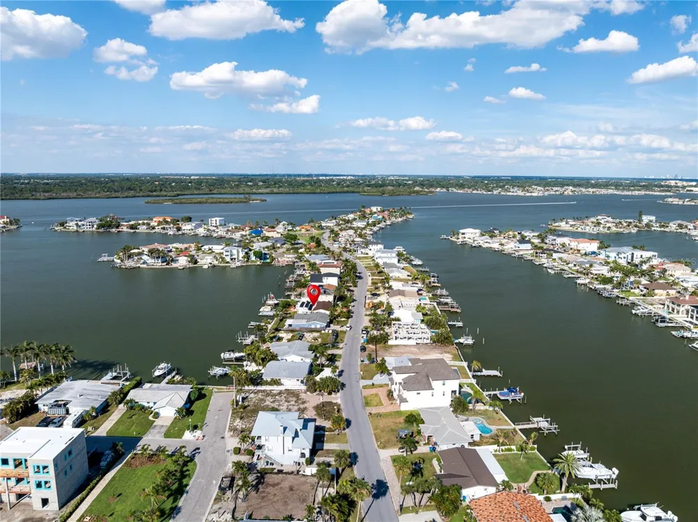 324 173RD AVENUE E North Redington Beach, FL 33708