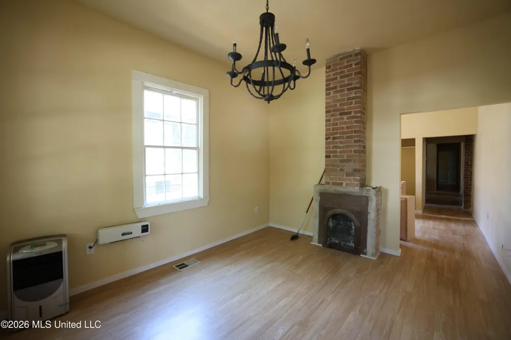 207 Saint Mary Street Natchez, MS 39120