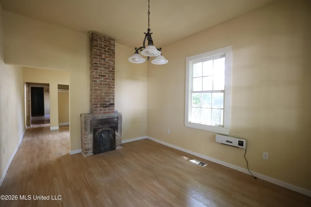 207 Saint Mary Street Natchez, MS 39120