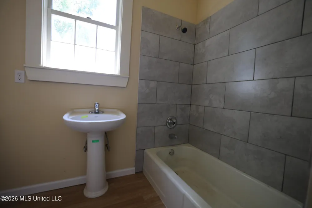 207 Saint Mary Street Natchez, MS 39120