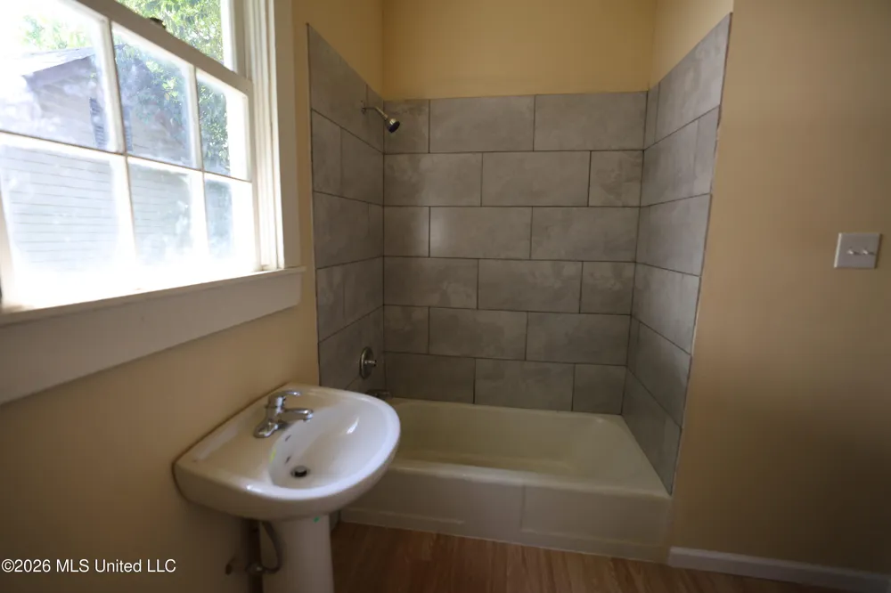 207 Saint Mary Street Natchez, MS 39120