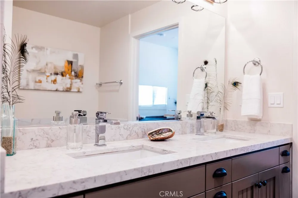 627 Deep Valley Drive #216 Rolling Hills Estates, CA 90274