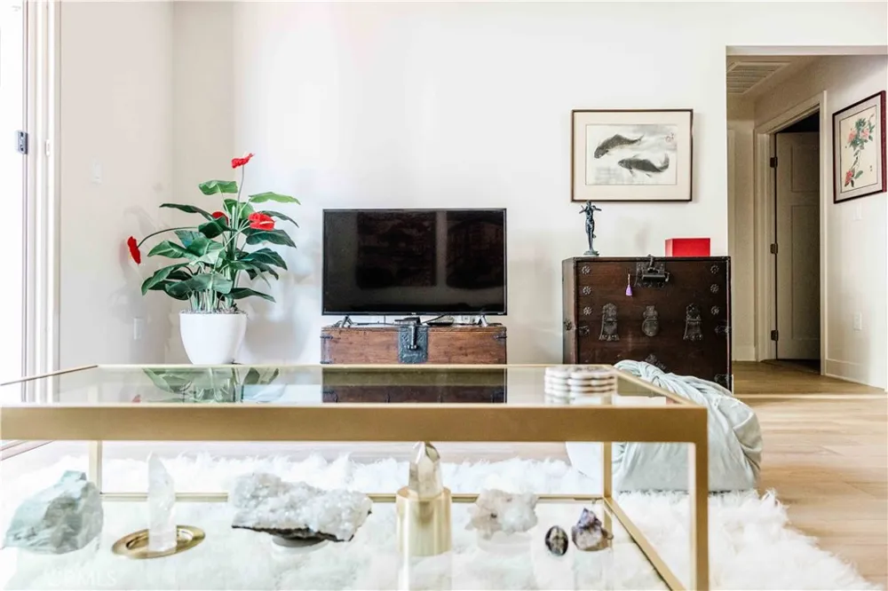 627 Deep Valley Drive #216 Rolling Hills Estates, CA 90274