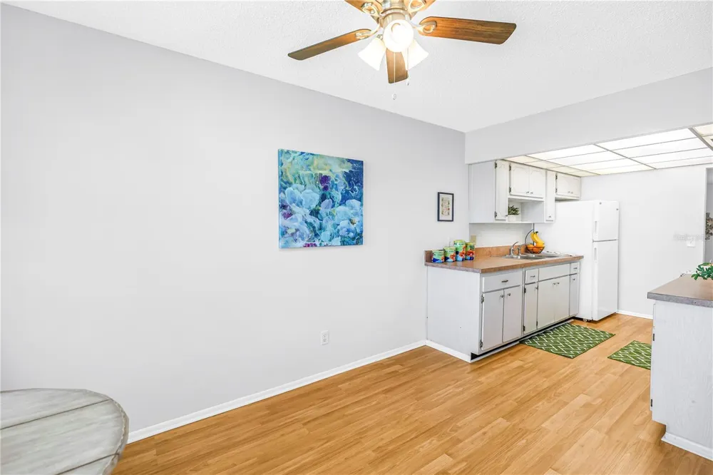 4720 LOCUST STREET NE #318 St Petersburg, FL 33703