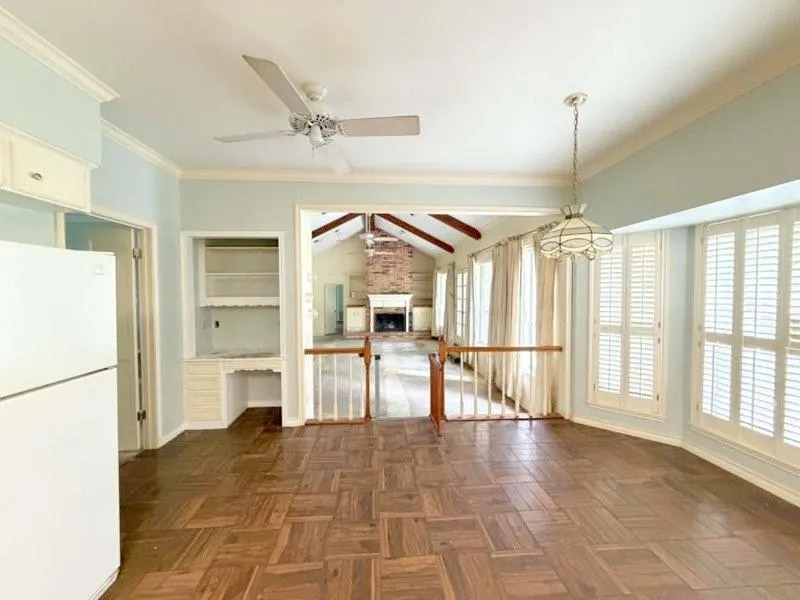 1123 Creekwood Street Crockett, TX 75835