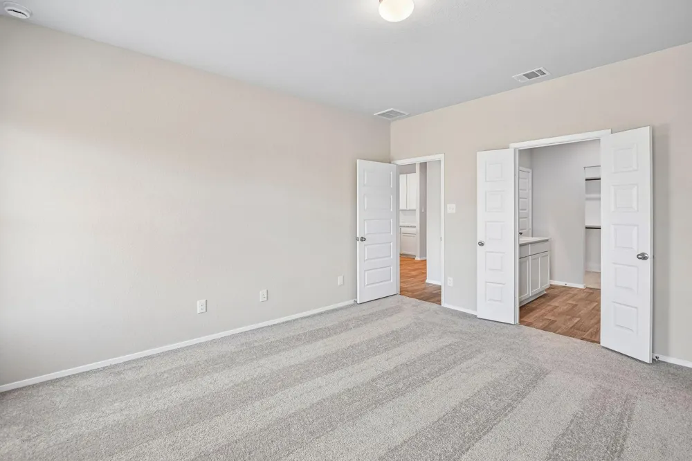 4635 Coral Bean Street Pinehurst, TX 77362