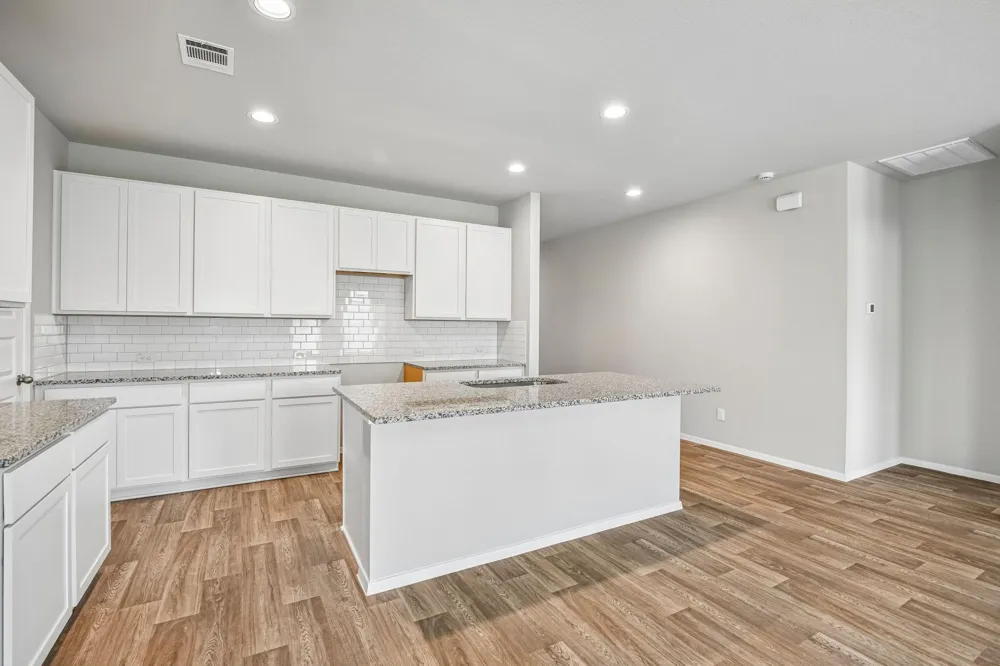 4635 Coral Bean Street Pinehurst, TX 77362