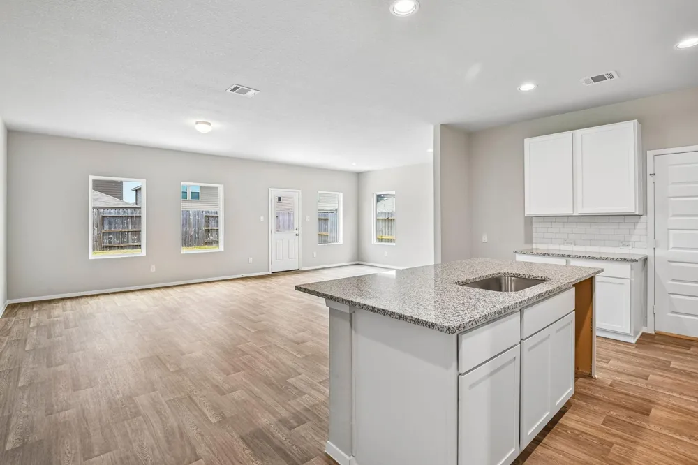 4635 Coral Bean Street Pinehurst, TX 77362