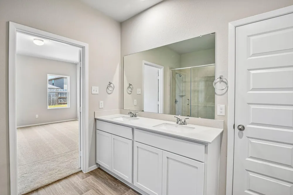 4635 Coral Bean Street Pinehurst, TX 77362