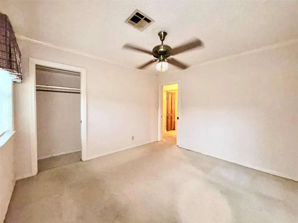 2735 Webster Street Liberty, TX 77575
