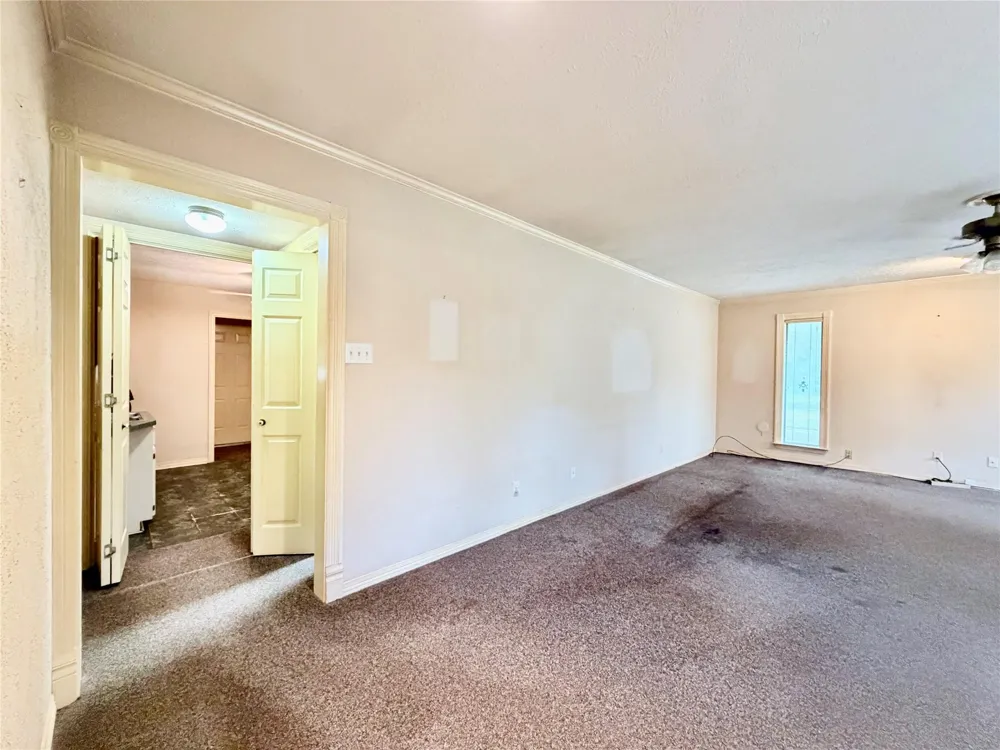 2735 Webster Street Liberty, TX 77575