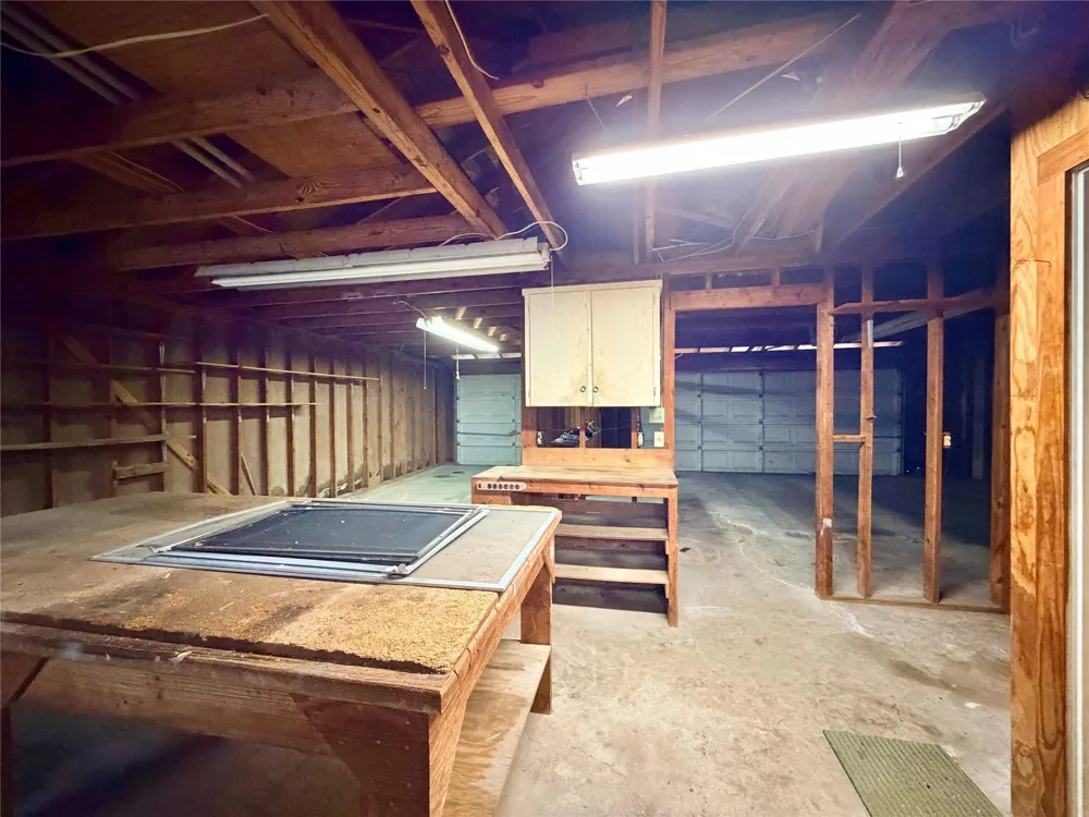 2735 Webster Street Liberty, TX 77575