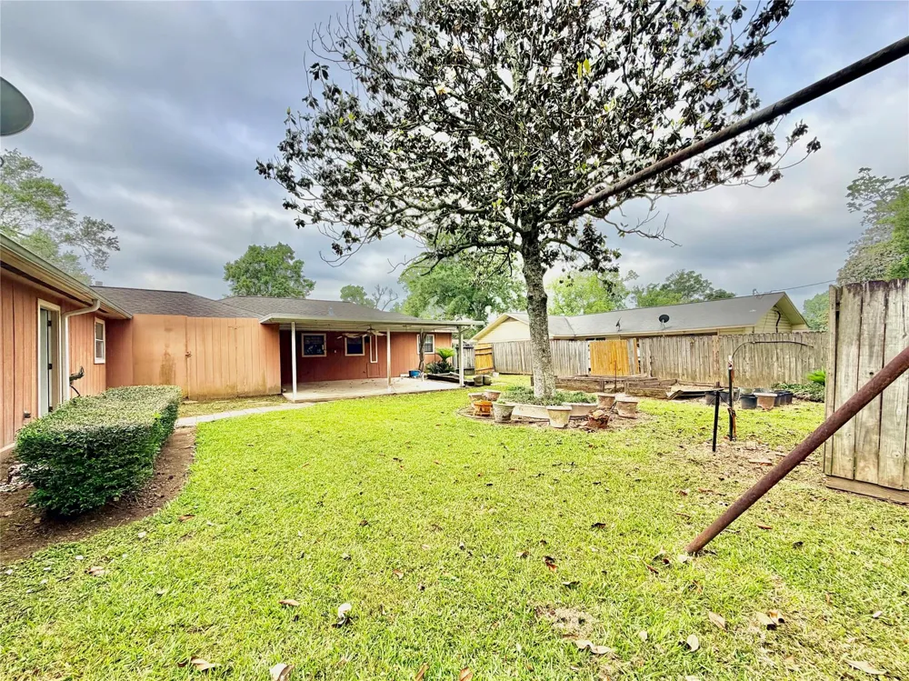2735 Webster Street Liberty, TX 77575