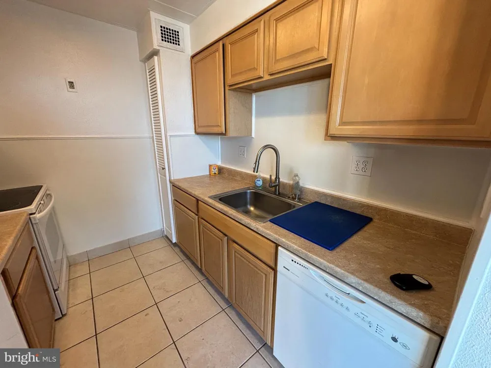 2834 ATLANTIC AVENUE #1205 Atlantic City, NJ 08401