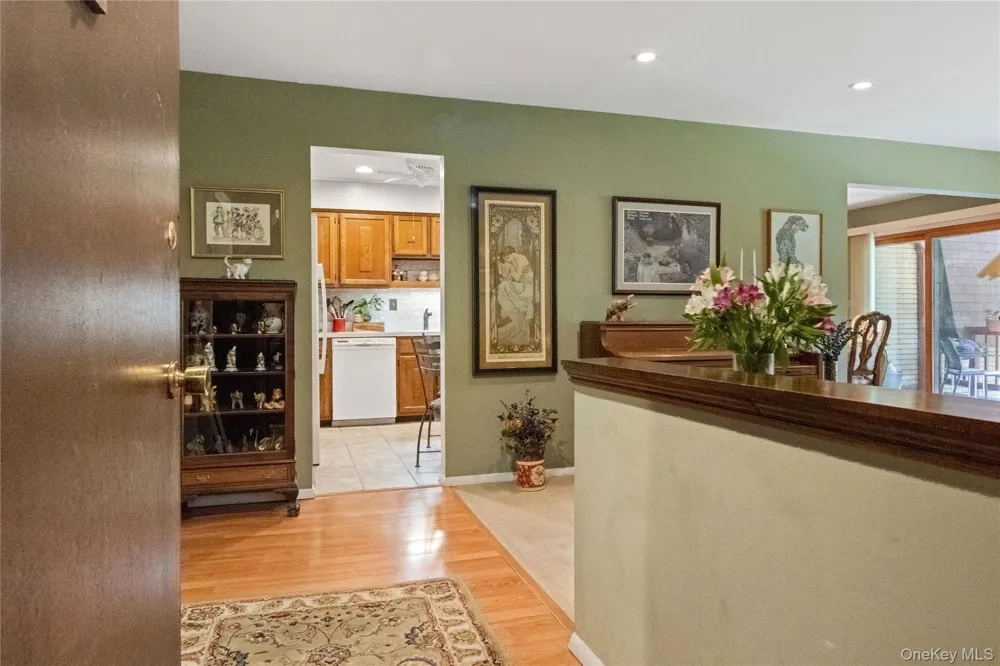 292 Richard Court #292 Pomona, NY 10970