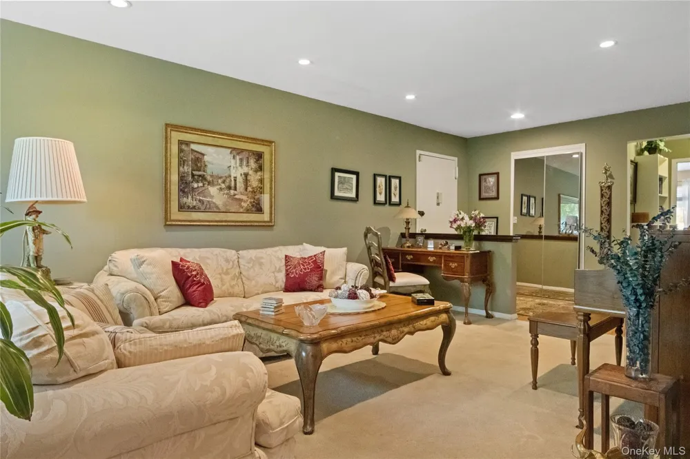 292 Richard Court #292 Pomona, NY 10970